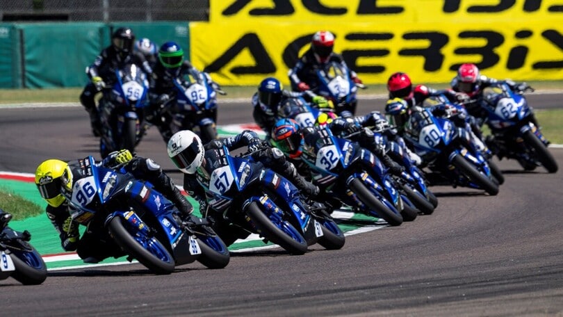 Yamaha bLU cRU R3 Cup: gran finale a Magny-Cours!