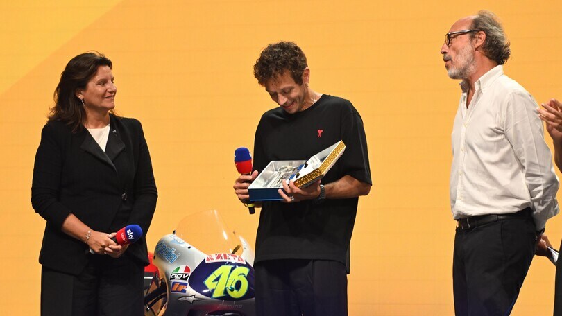MotoGP, Valentino Rossi: le foto dell'evento "TavulliaVale"