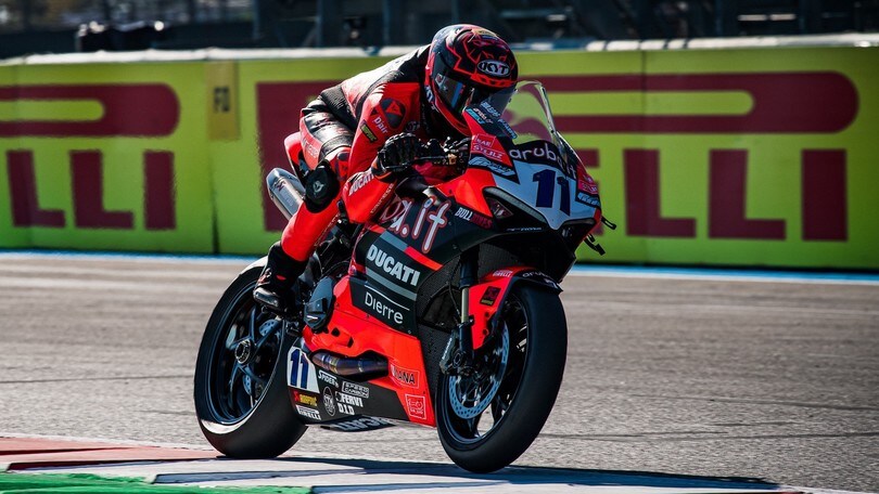 SSP Magny-Cours: Bulega batte Manzi, doppietta italiana in Gara 1