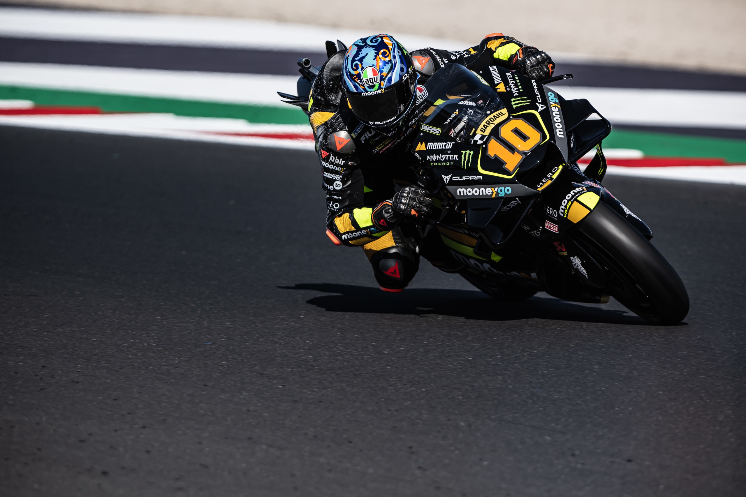 GP San Marino, le foto più clamorose della MotoGP di oggi
