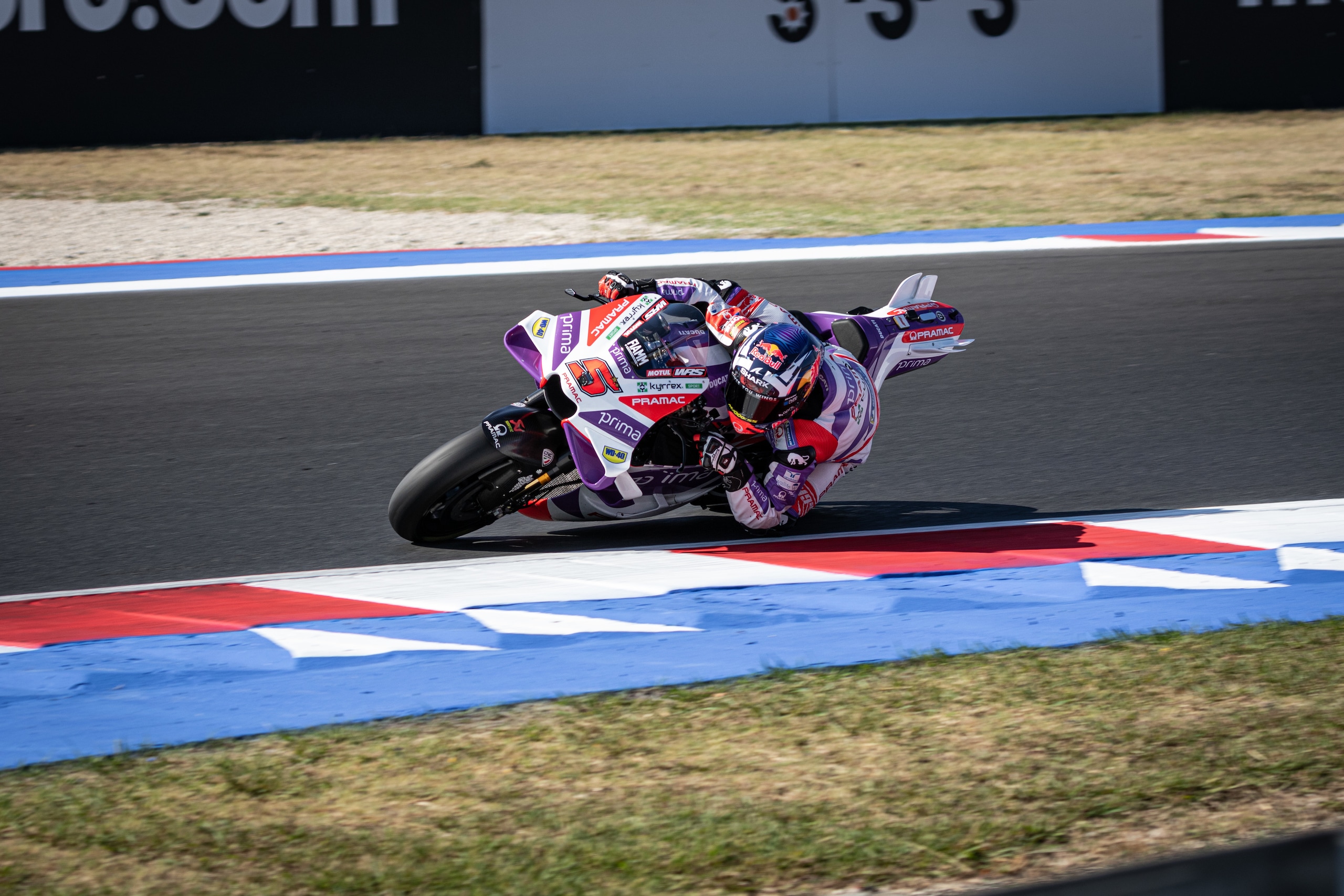 GP San Marino, le foto più clamorose della MotoGP di oggi