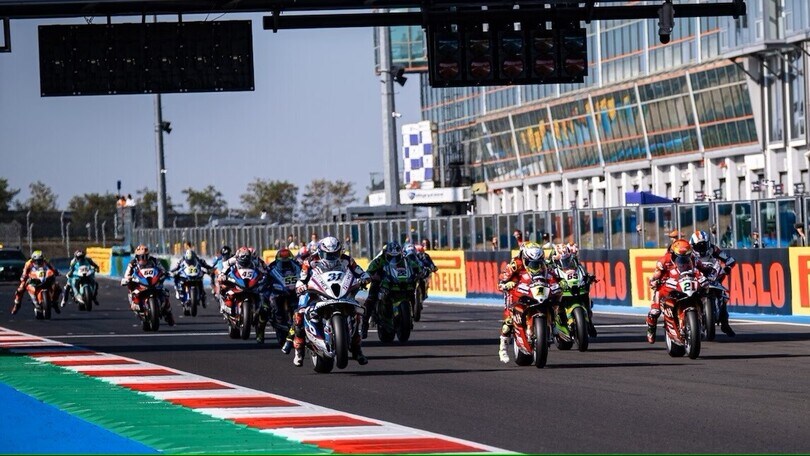 Toprak attacks and Bautista responds, Gerloff the surprise: the Magny-Cours report card