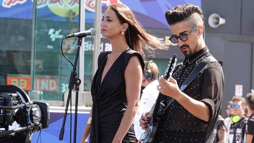 MotoGP, Giulio Maceroni a Misano ha suonato di nuovo l'inno prima del via