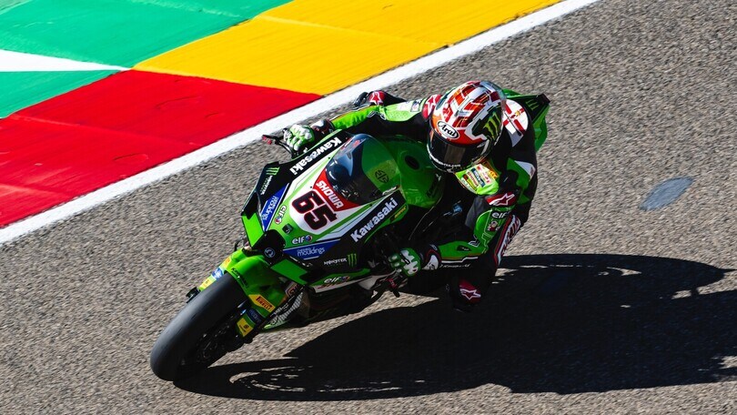 SBK Aragon: un Rea da favola conquista la pole, 4° Locatelli