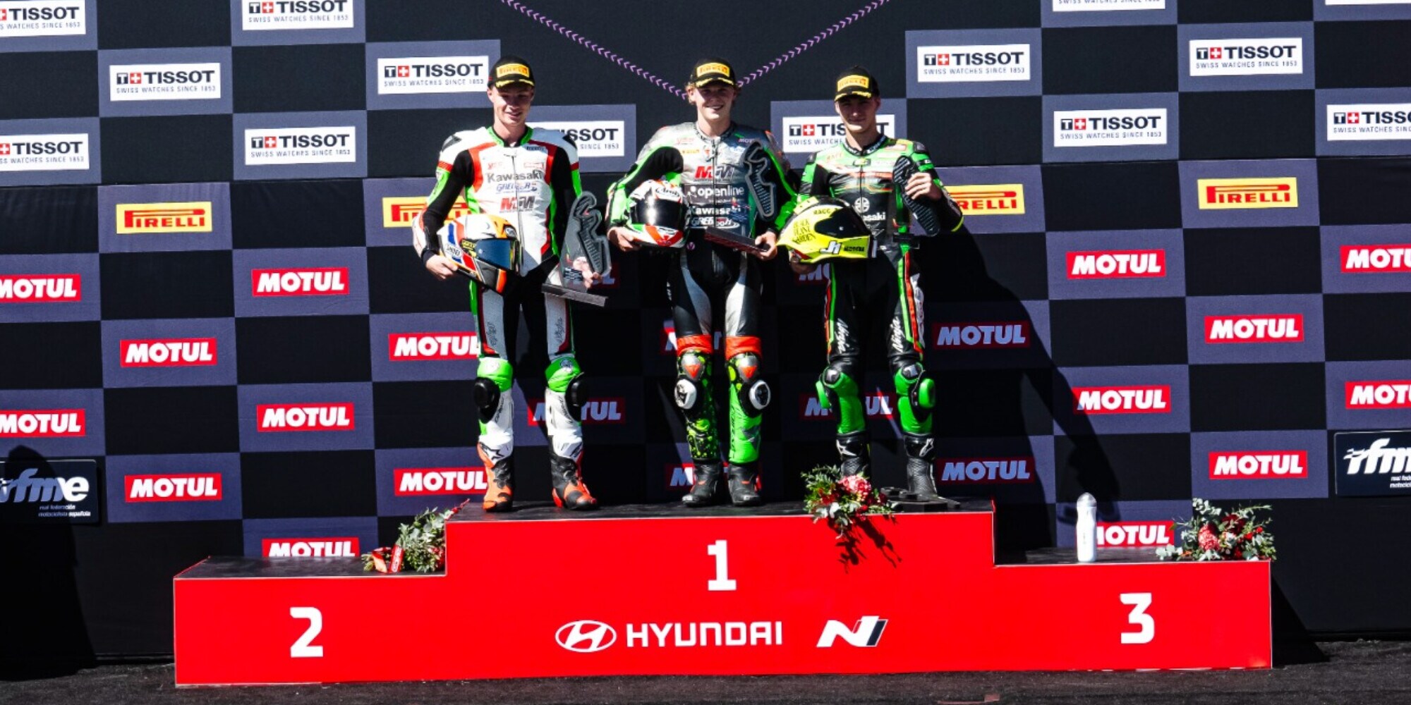SSP300, Aragòn: vittoria di Veneman in Gara 1, paura per Lehmann