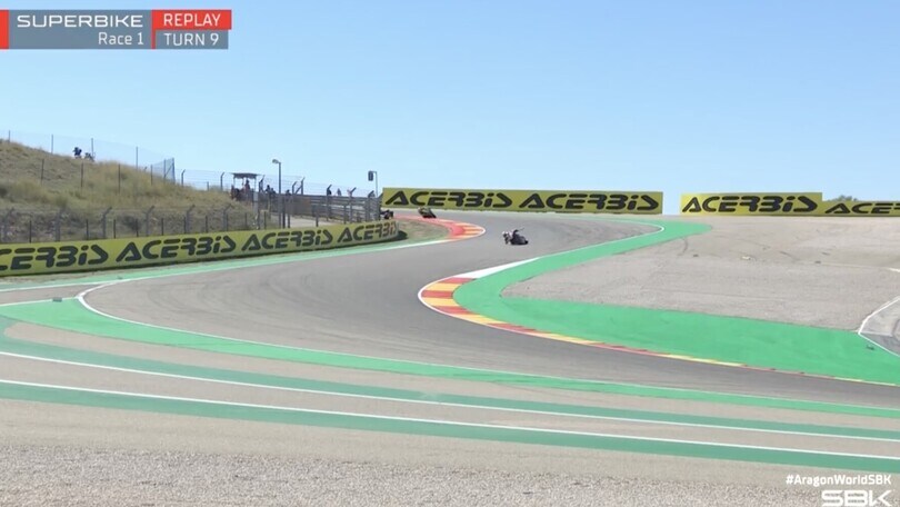 SBK Aragon: la sequenza della caduta di Alvaro Bautista in Gara 1