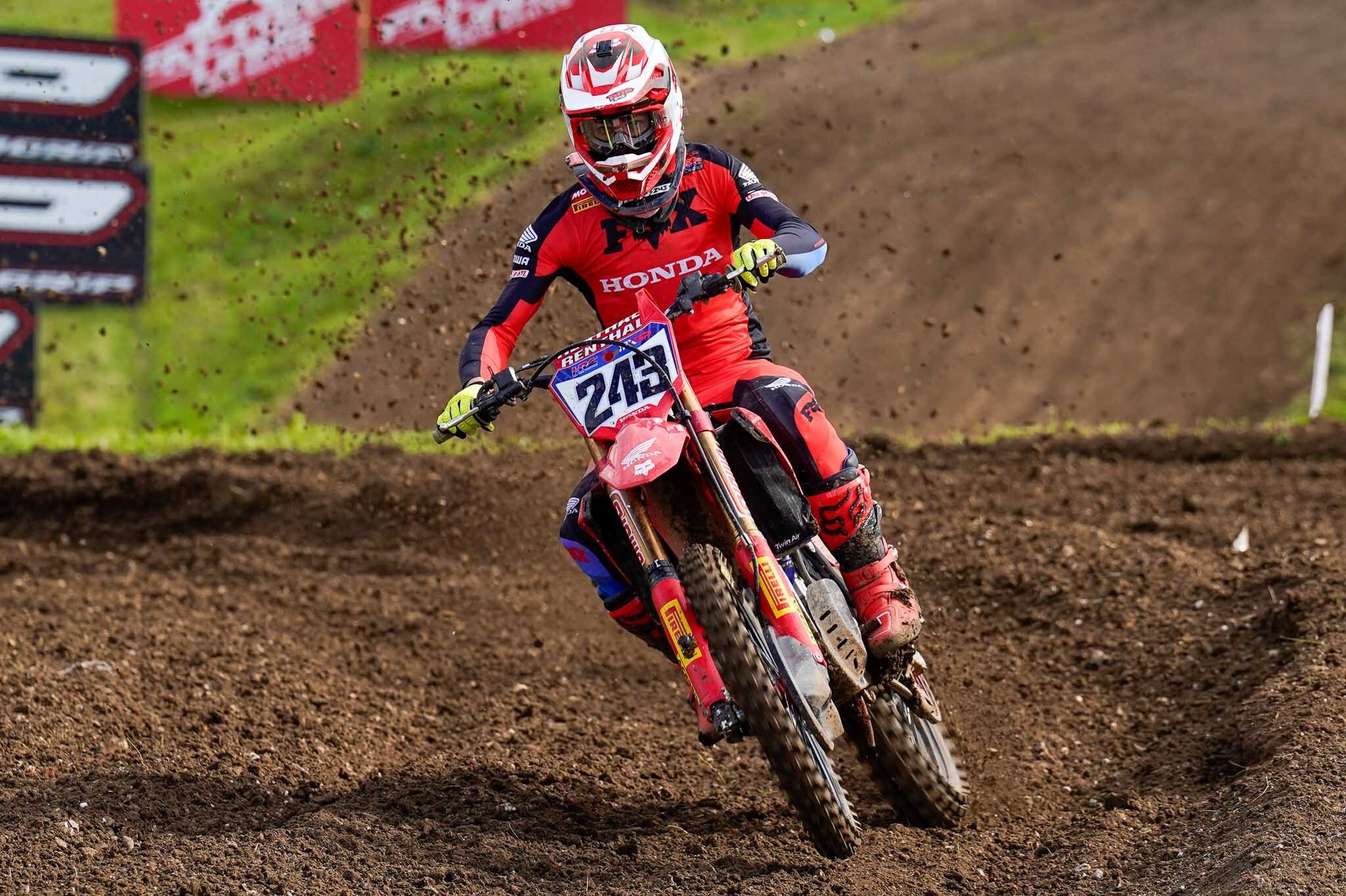 MXGP di Gran Bretagna: pole per Gajser