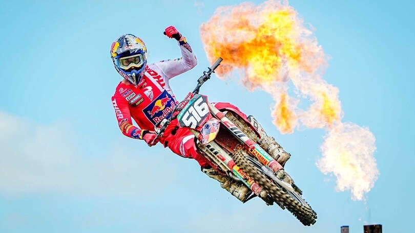 Gran Bretagna: Langenfelder brilla nella qualifica della MX2