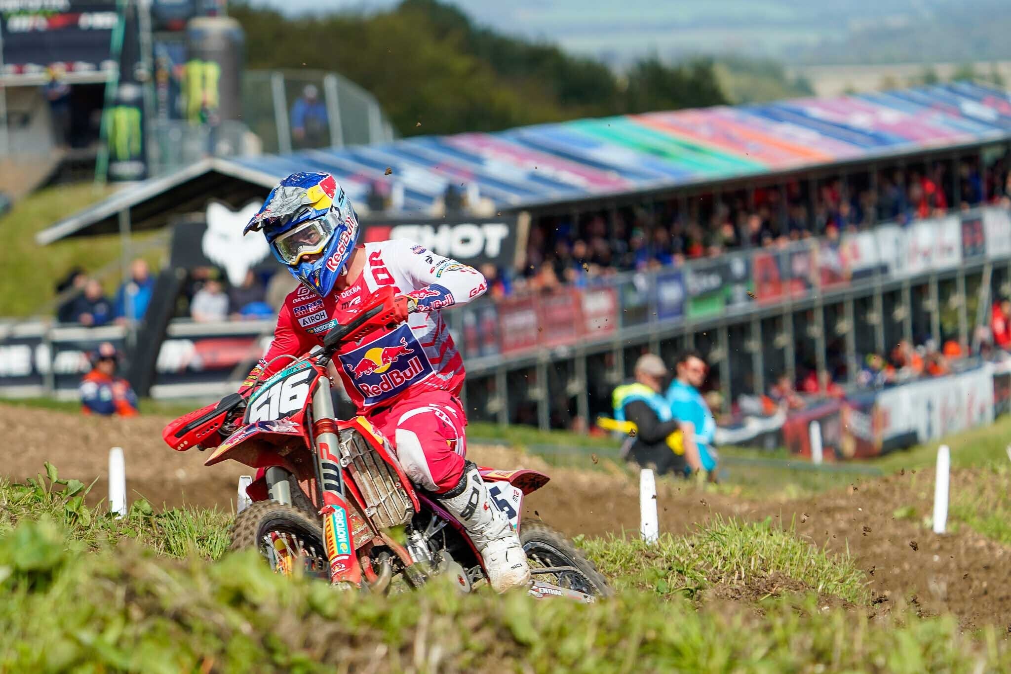MX2: Langenfelder-Geerts duello per l’argento