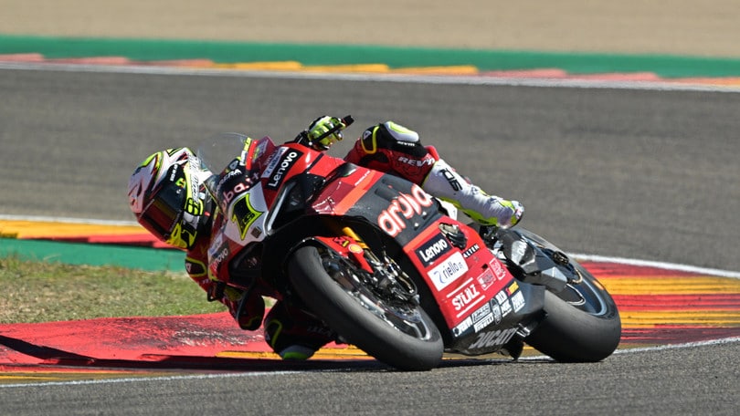 SBK, Bautista campione a Portimao se…