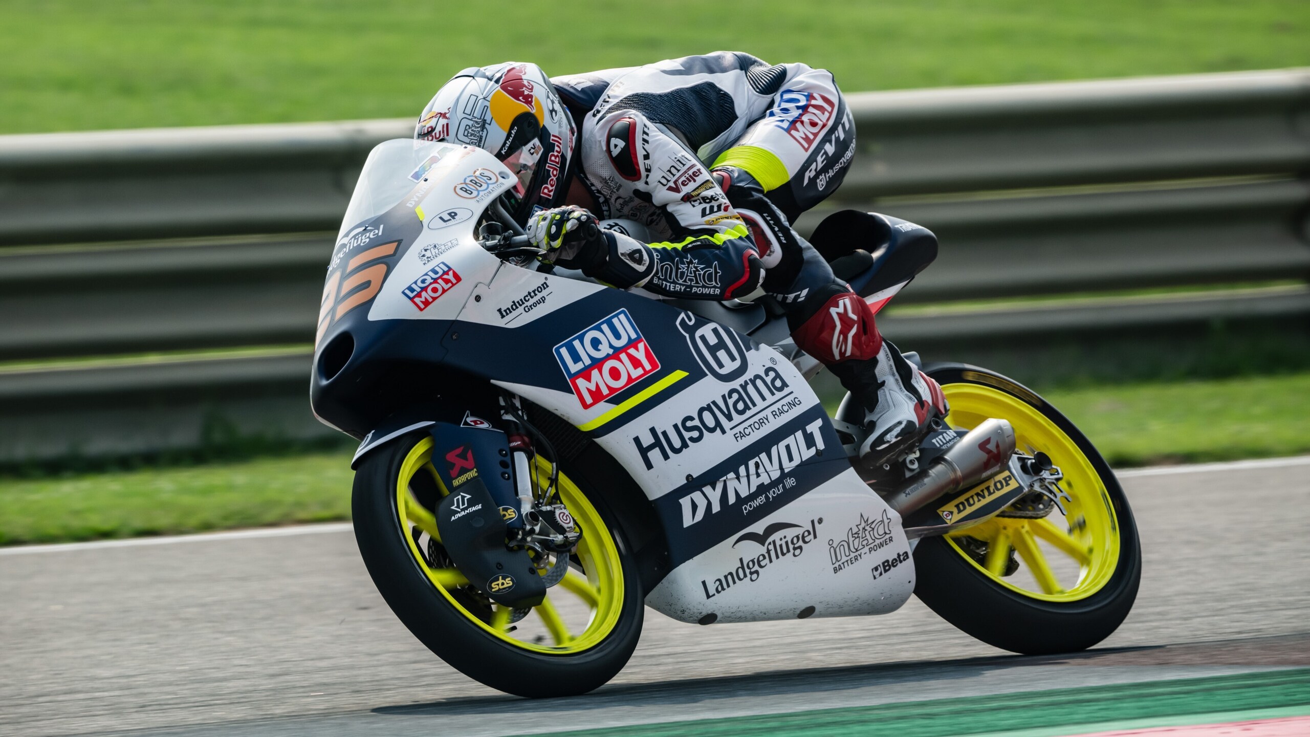 Moto2 e Moto3: il team Husqvarna IntactGP svela le line up 2024