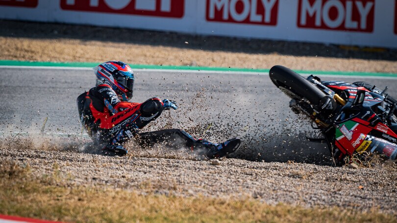 CIV SBK, Gara1: La caduta di Pirro all'ultima curva