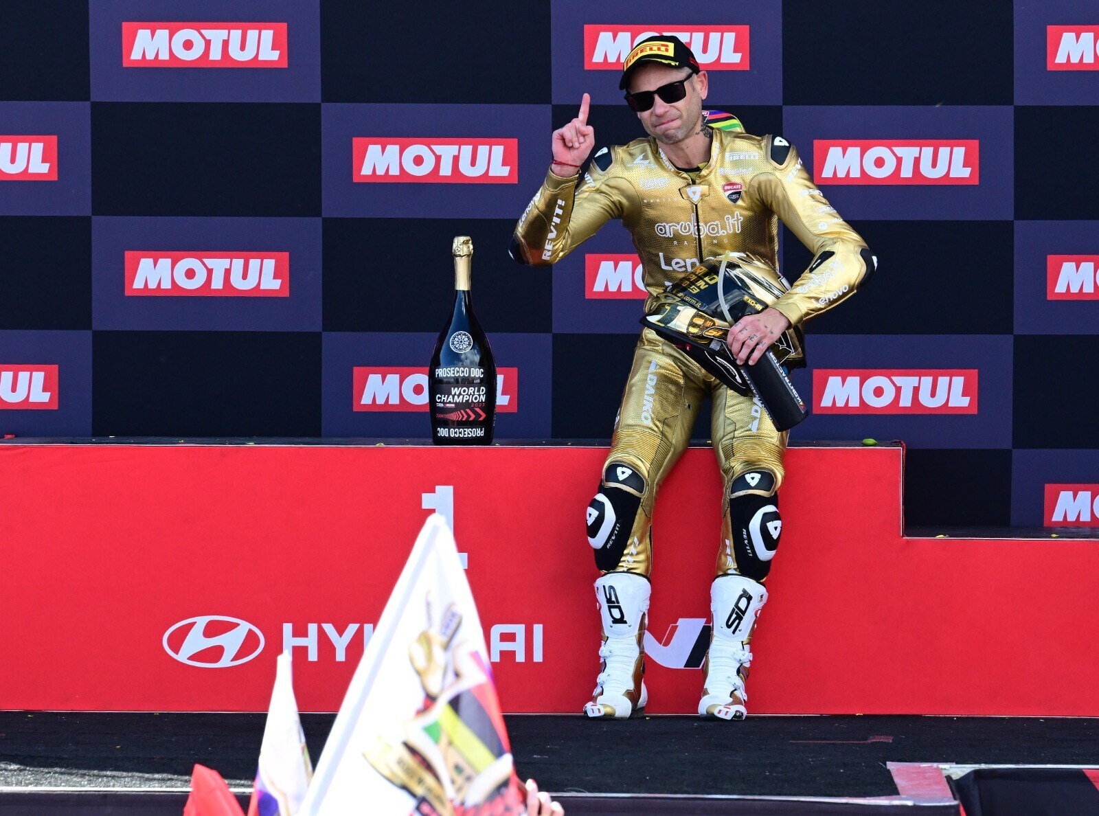 SBK, Alvaro Bautista campione del Mondo: le foto della festa