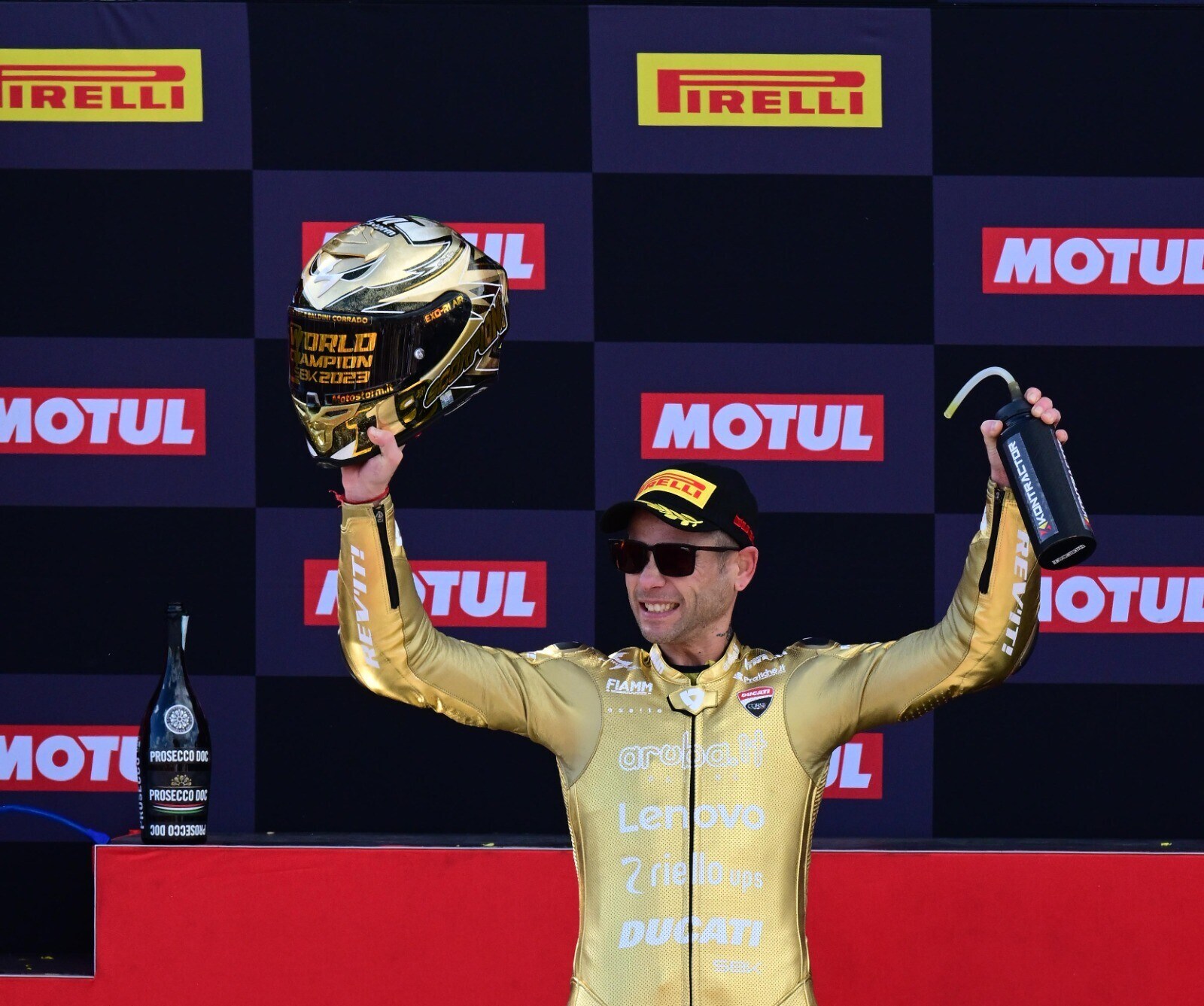 SBK, Alvaro Bautista campione del Mondo: le foto della festa