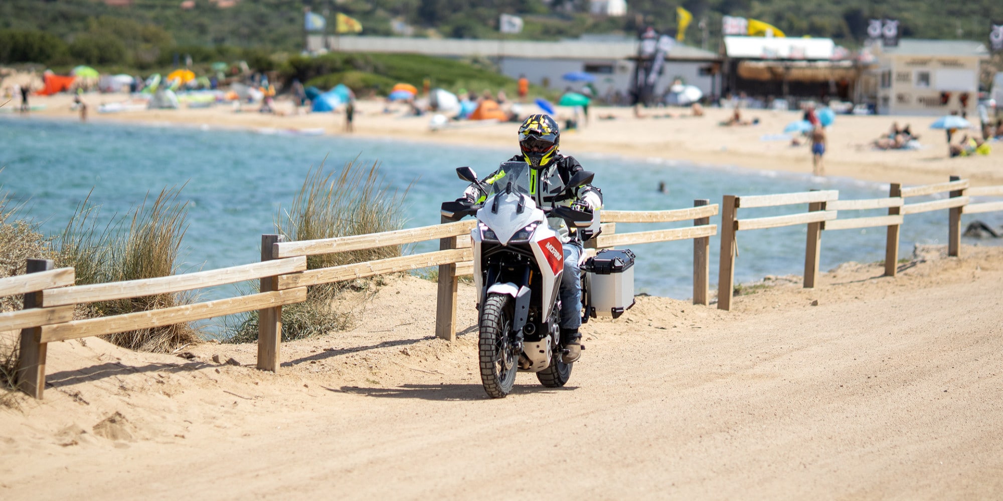In Sardegna, tra mari e giganti | Giri e Gare