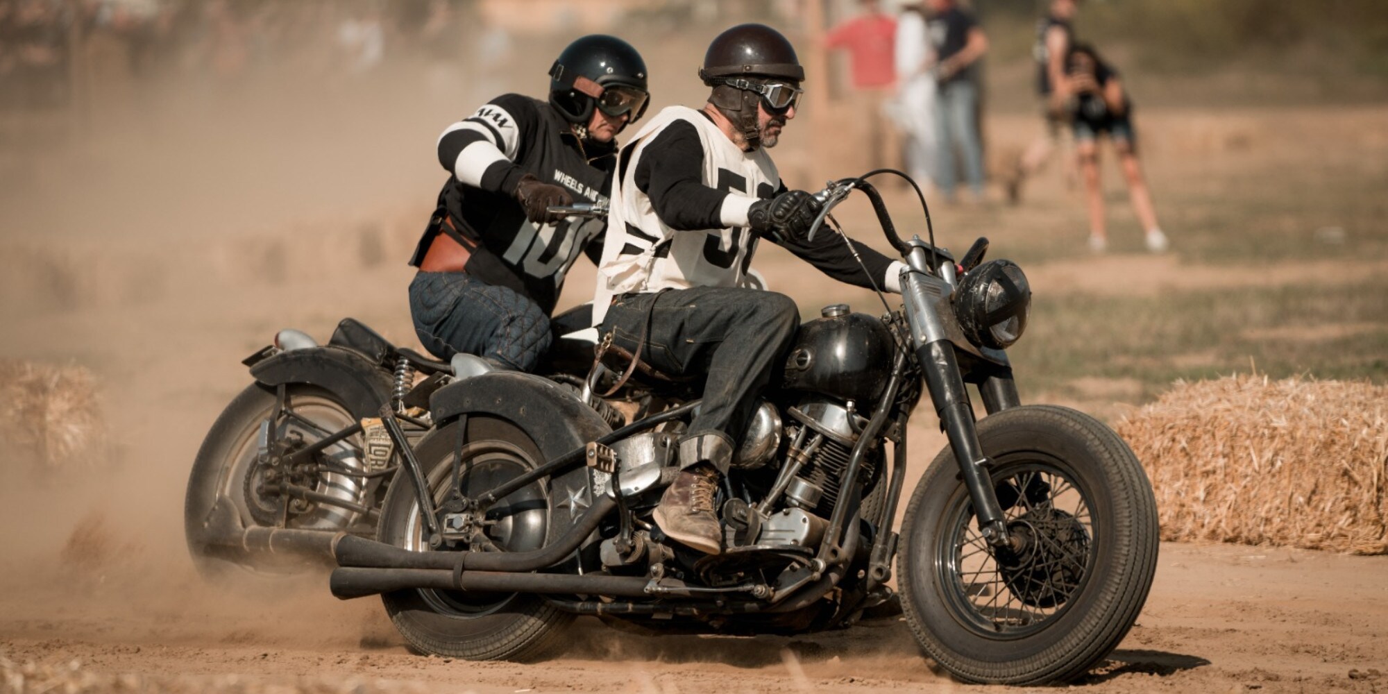 Wheels and Waves: moto in festa sulla spiaggia!