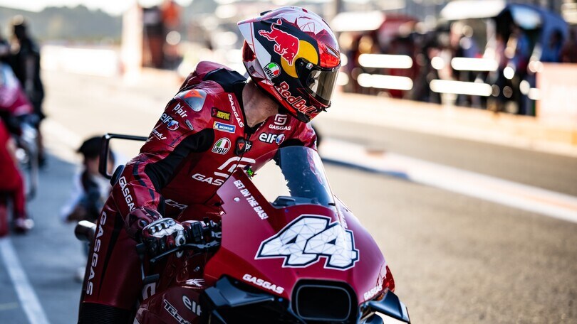 GP Valencia: il toccante messaggio del team Tech3 per Pol Espargaro