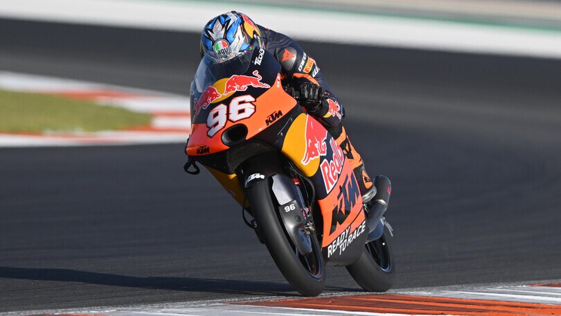 Moto3, test Valencia: Holgado distrugge il record della pista