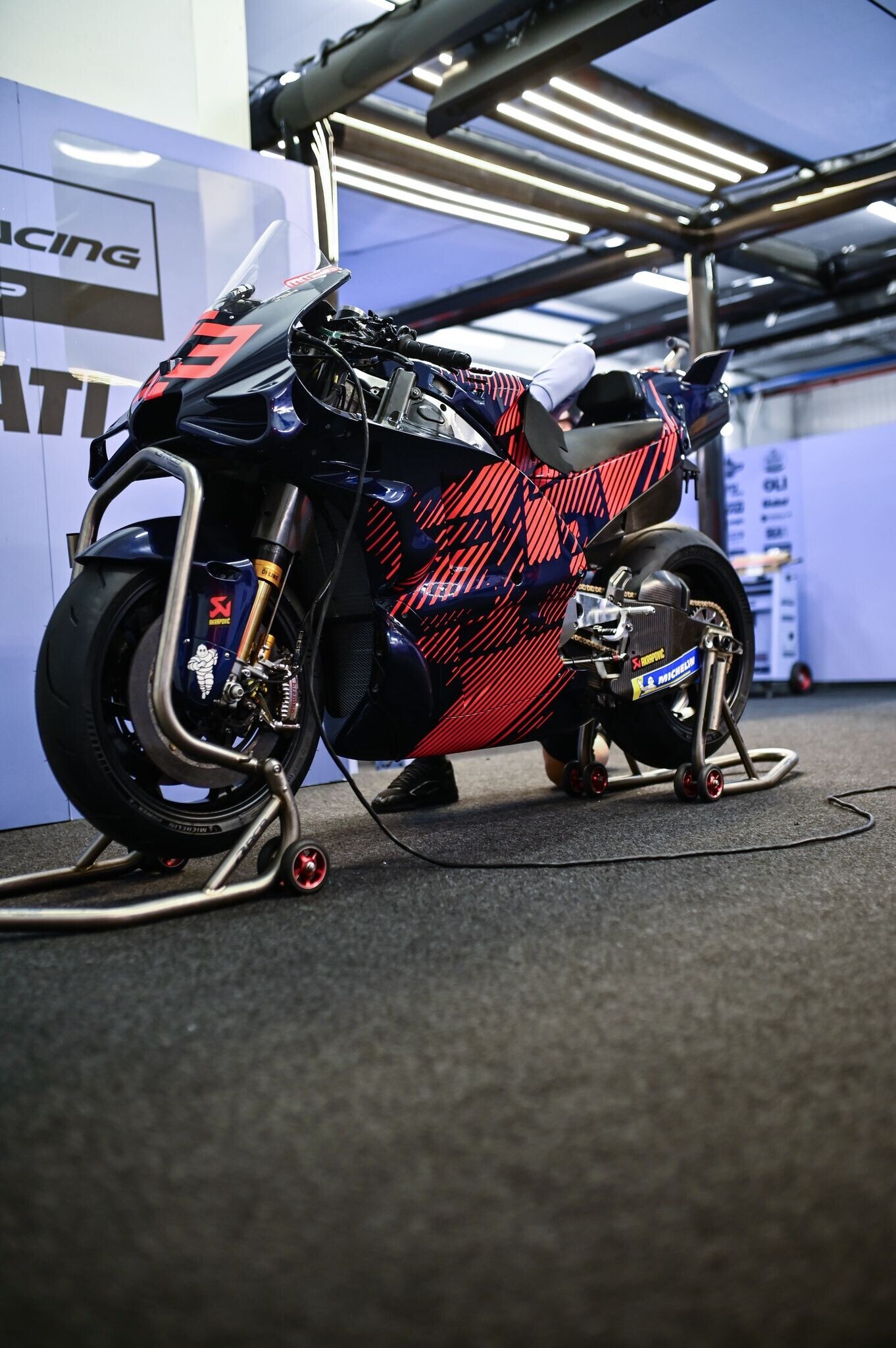 Valencia test: ecco la Ducati Desmosedici di Marc Marquez