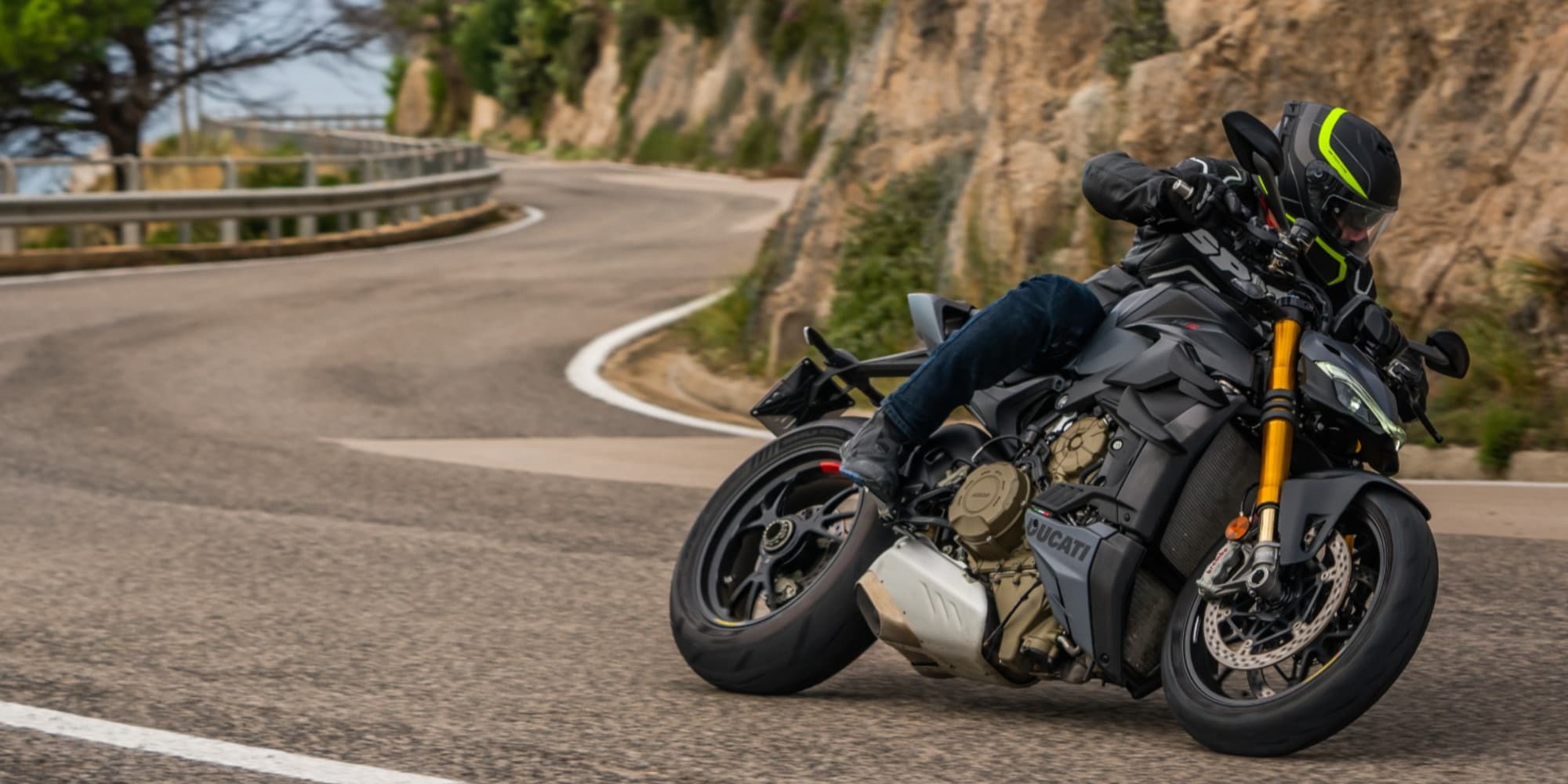 Ducati Streetfigher V4 S, fascinosa e veloce | Sportive On The Road