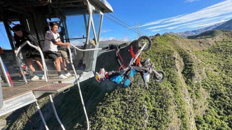 Le follie di Robbie Maddison | Quella (S)Volta Che