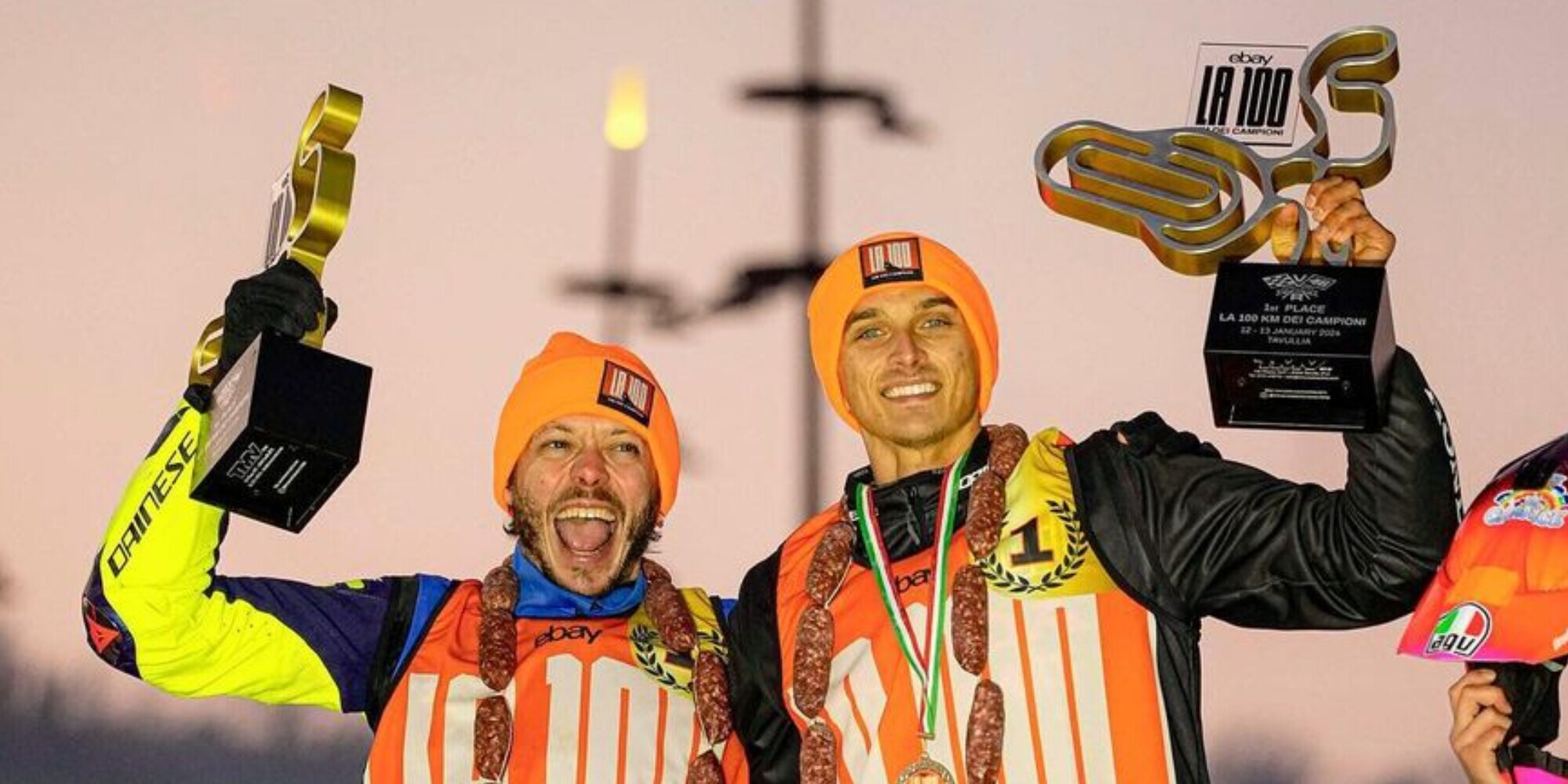 100 Km dei Campioni: Valentino Rossi e Luca Marini, vittoria e show