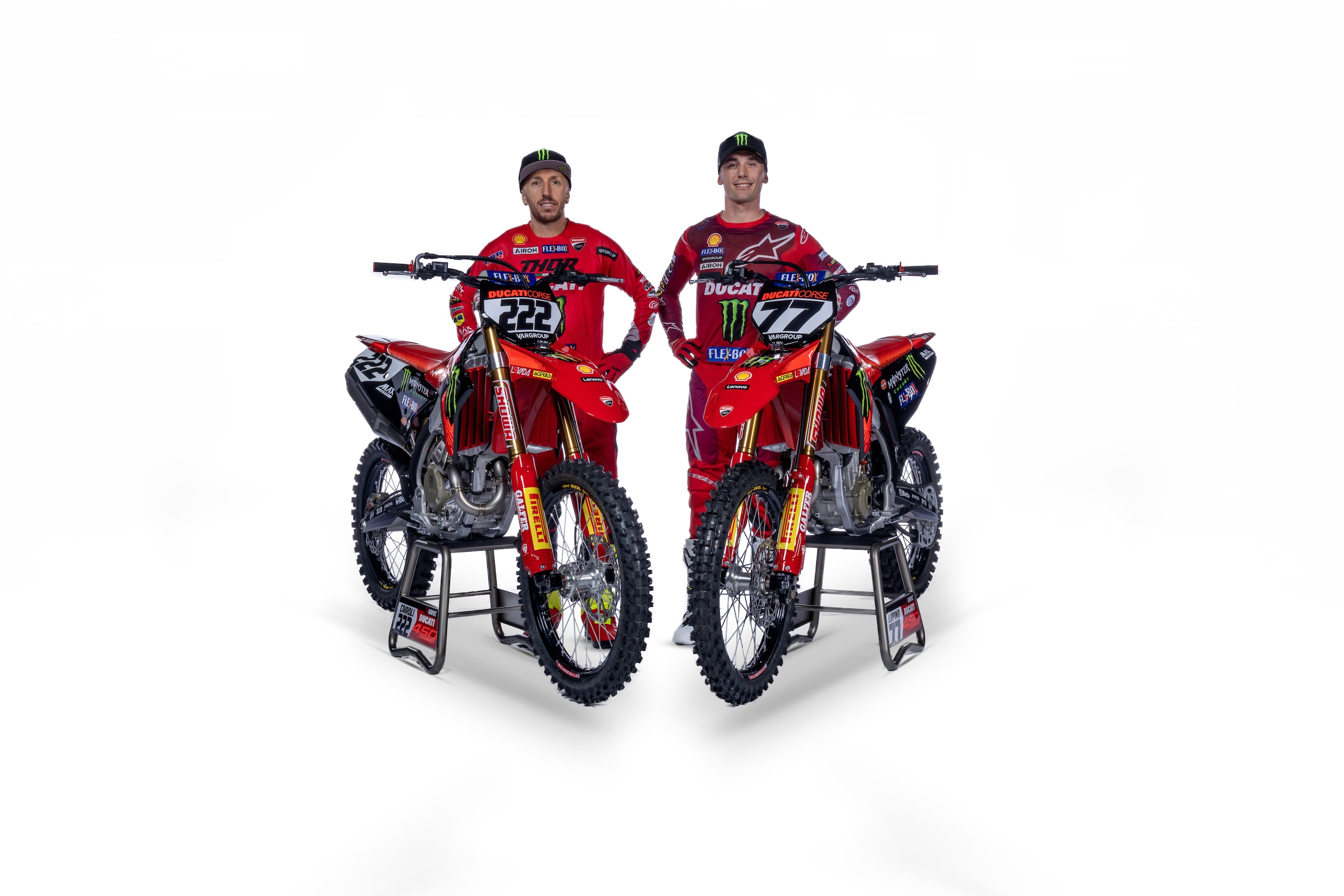 Ducati Cross: le foto della Rossa di Tony Cairoli e Alessandro Lupino