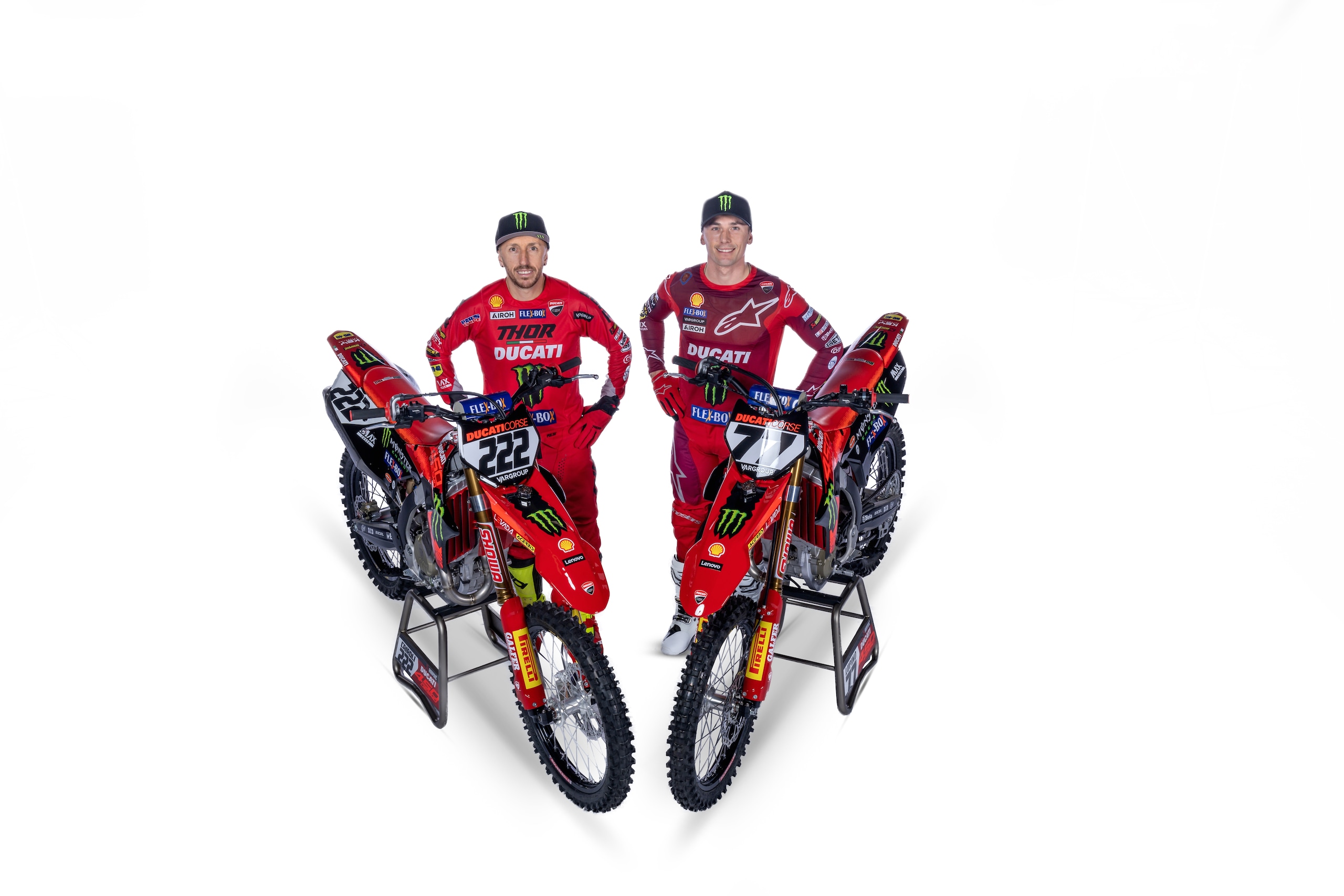Ducati Cross: le foto della Rossa di Tony Cairoli e Alessandro Lupino
