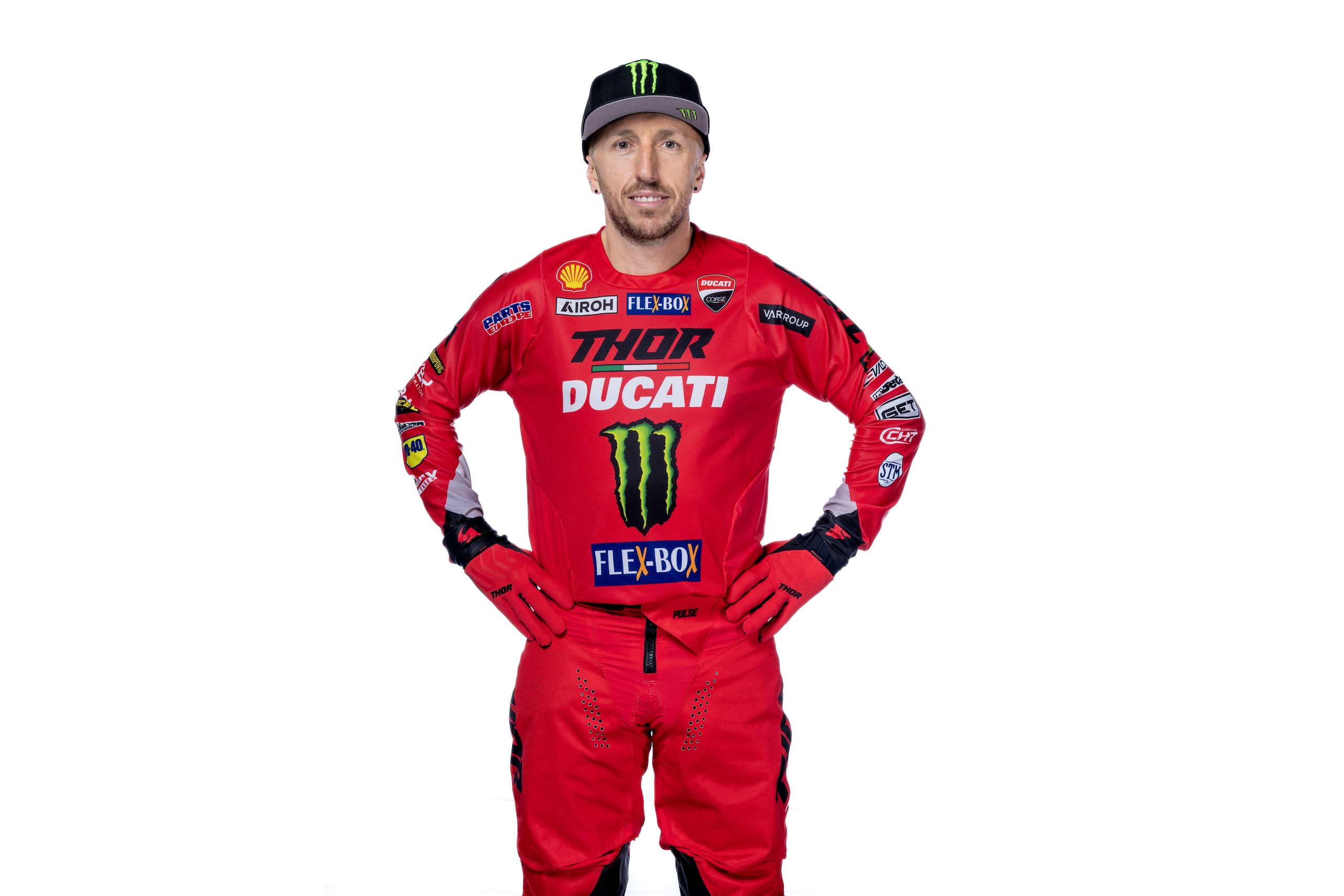 Ducati Cross: le foto della Rossa di Tony Cairoli e Alessandro Lupino