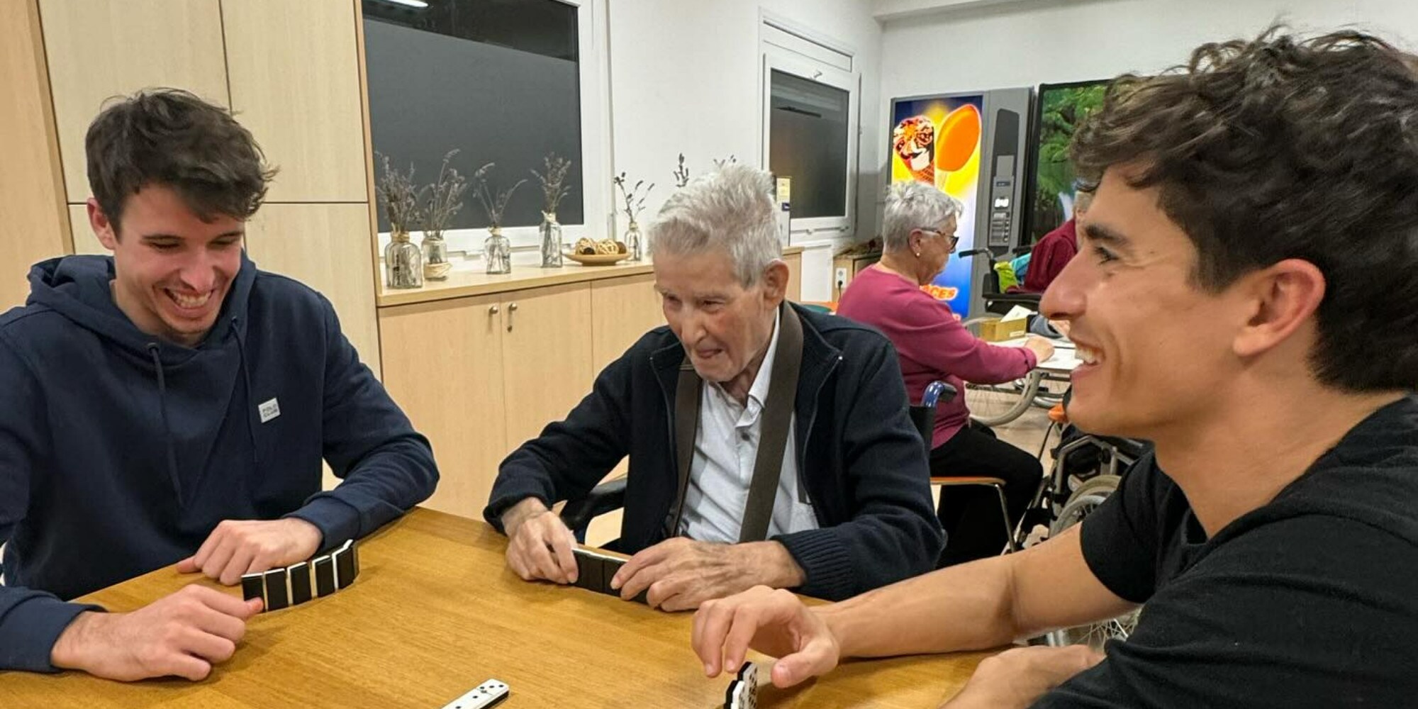 Lutto per i fratelli Marquez, se n’è andato l’amato nonno