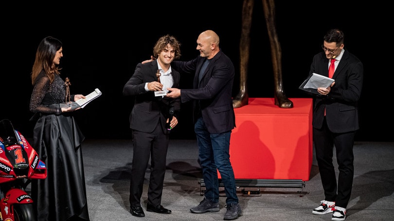 Caschi d'Oro, Cristino: "11 vittorie su 14 gare, stagione incredibile"