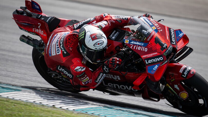 Test Sepang: spaventoso Bagnaia, primo con record della pista