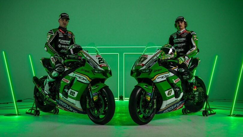 SBK, Kawasaki si presenta: "Adesso il regolamento non ci penalizza"