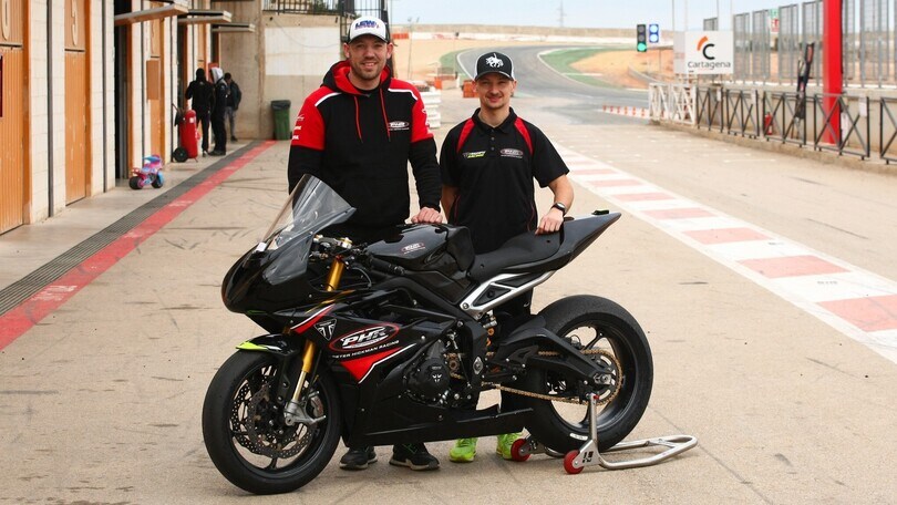 Dal record sull'Isola di Man a Daytona: Hickman al via della 200 Miglia