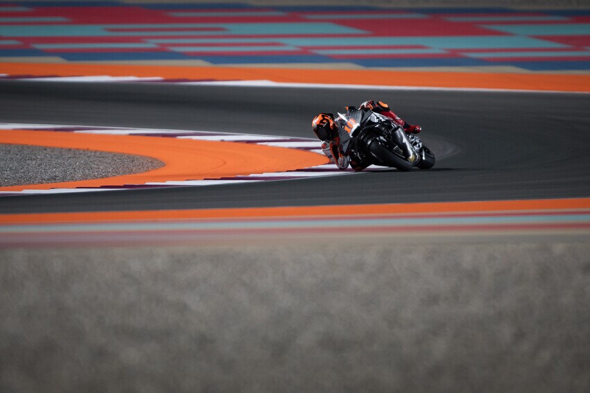 Honda ancora lontane, Zarco è il migliore