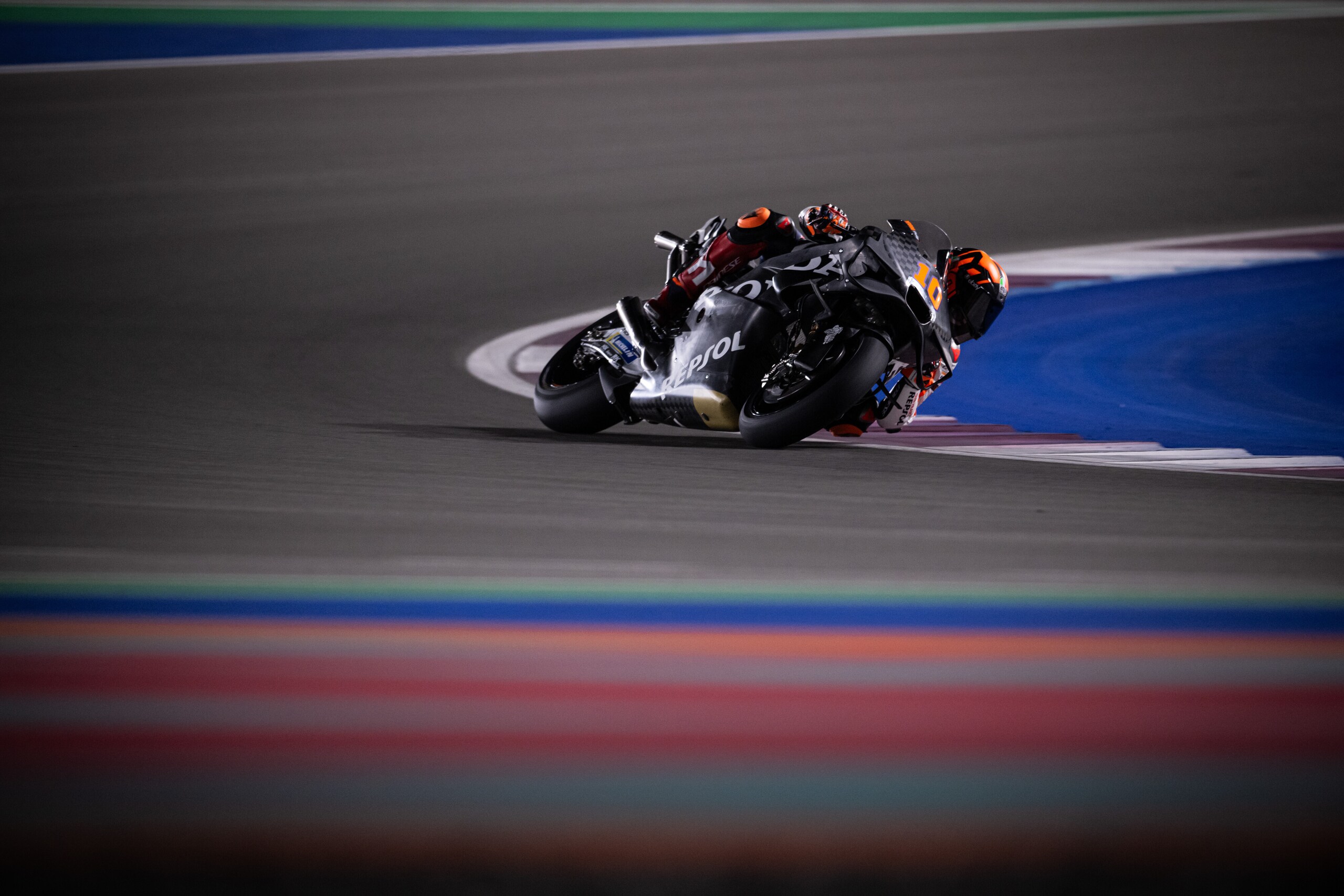 Honda ancora lontane, Zarco è il migliore