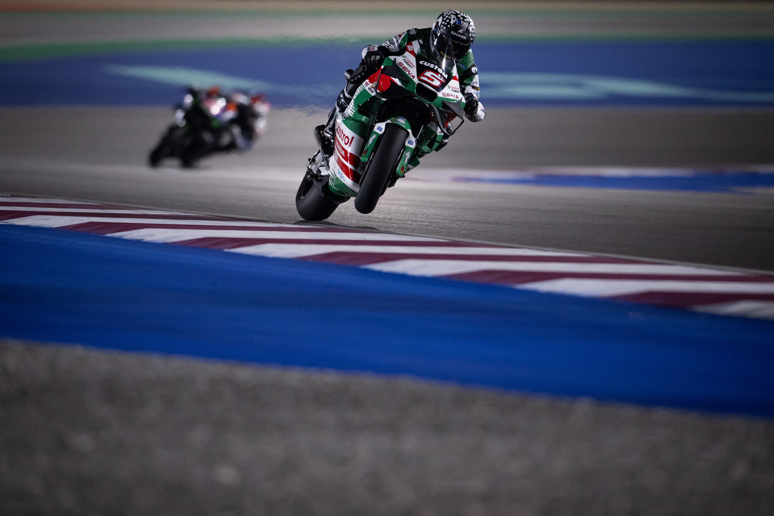 Honda ancora lontane, Zarco è il migliore