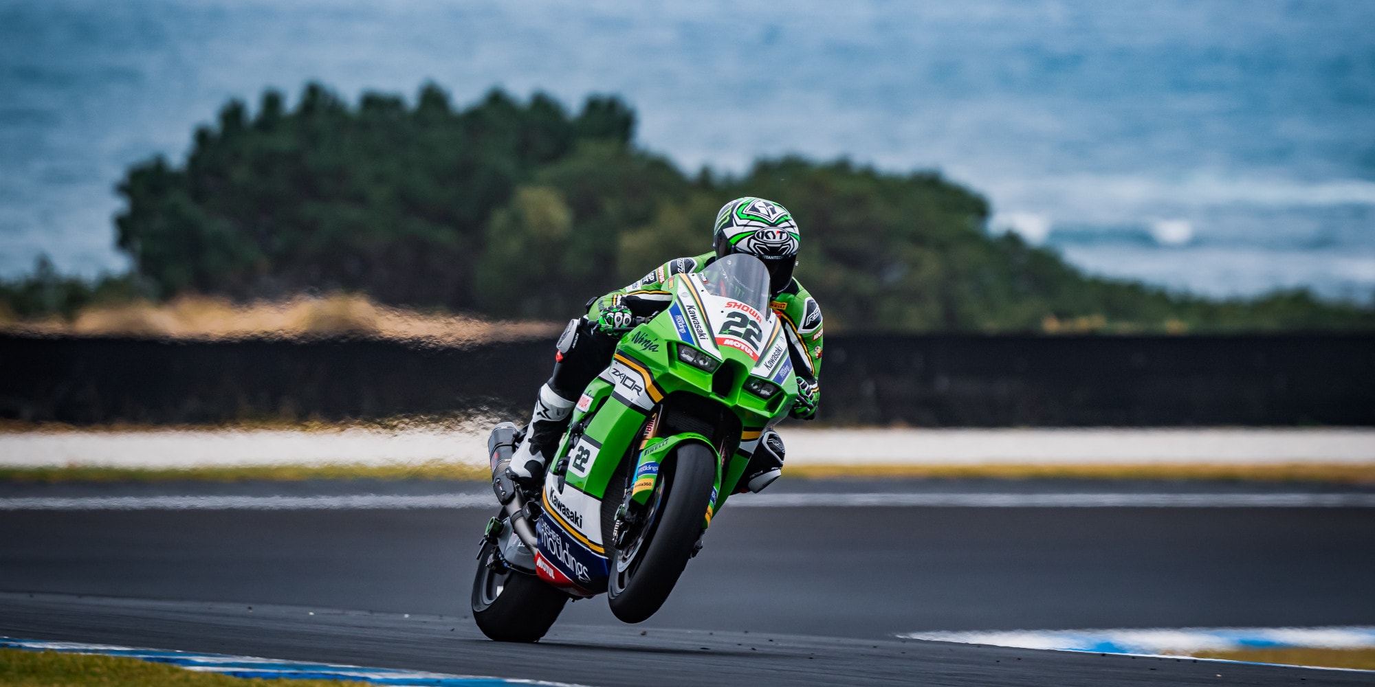 SBK, Alex Lowes riporta il sorriso in Kawasaki