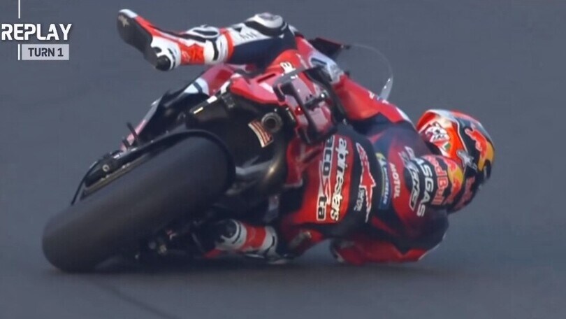 MotoGP Qatar: Pedro Acosta, salvataggio da paura nella FP1