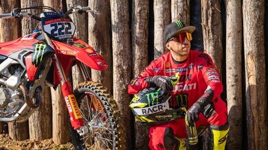 Tony Cairoli con la nuova Ducati Desmo 450 MX