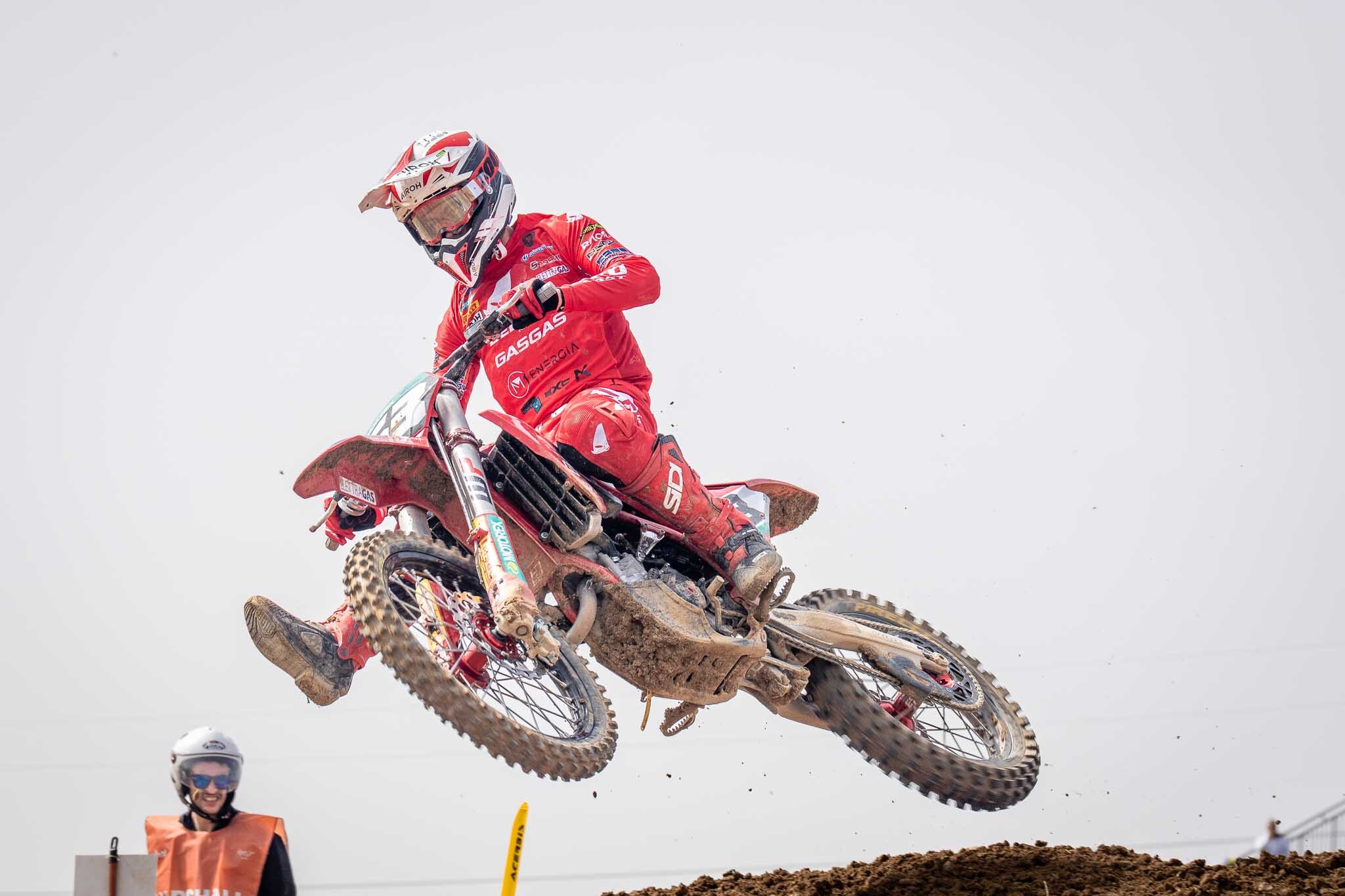 EMX250: Lata in pole in Spagna