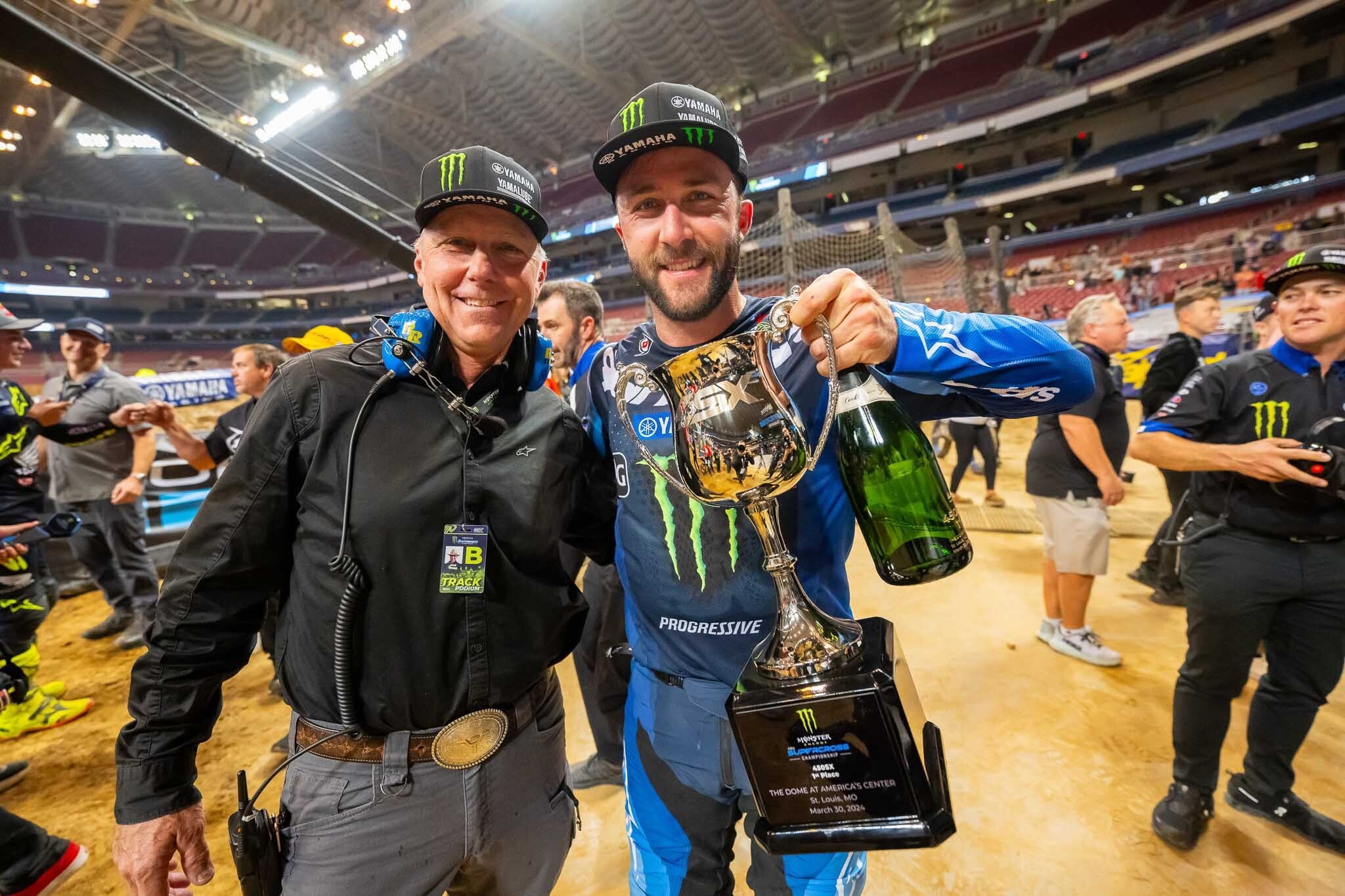 SX450: Tomac torna a brillare a St. Louis
