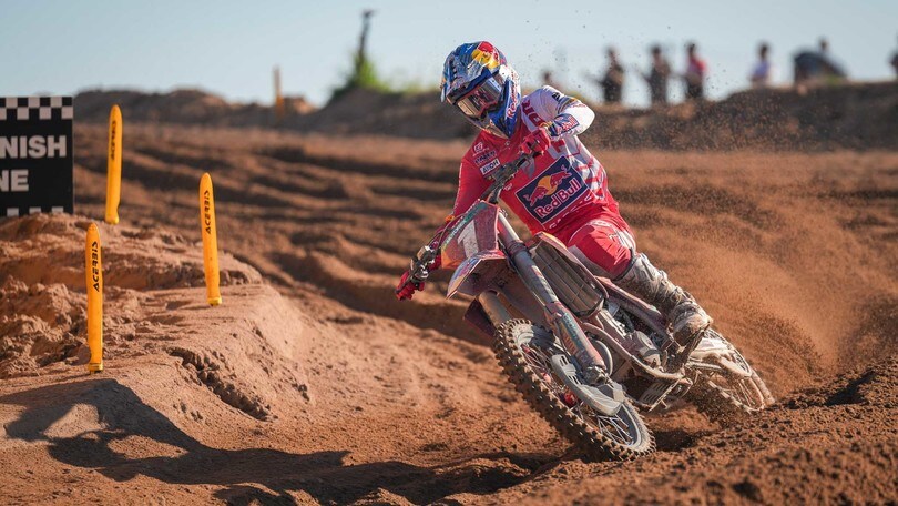 MXGP: implacabile Prado