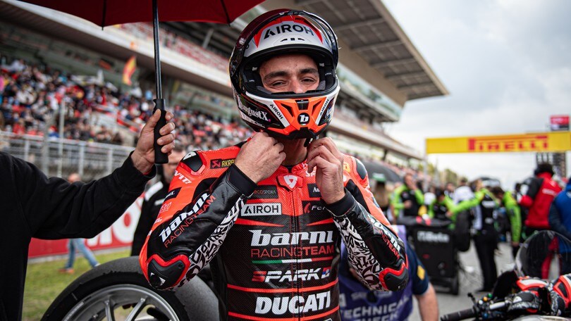 SBK: brutto infortunio per Petrucci dopo un incidente in allenamento