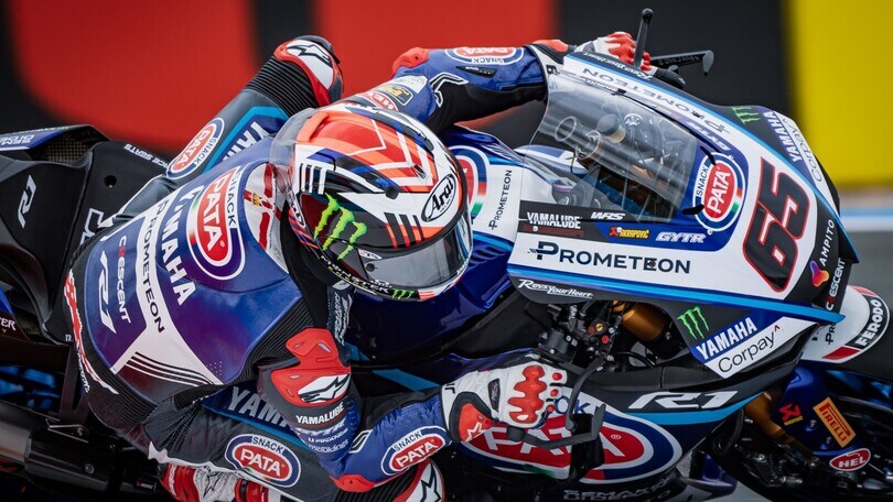 SBK, Rea torna grande ad Assen: pole davanti a Bulega