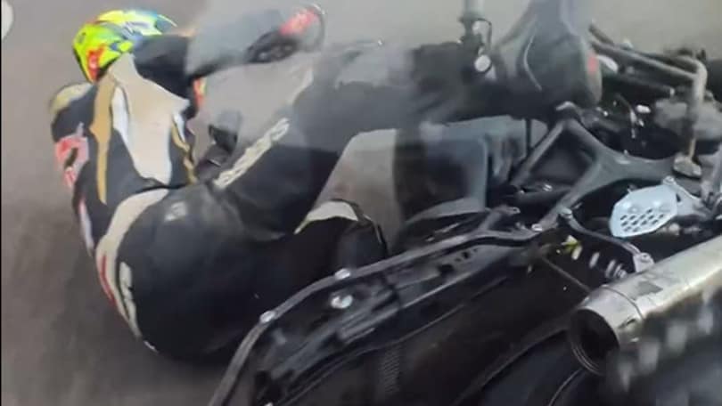 Kenan che combini?! Il maestro stende Toprak