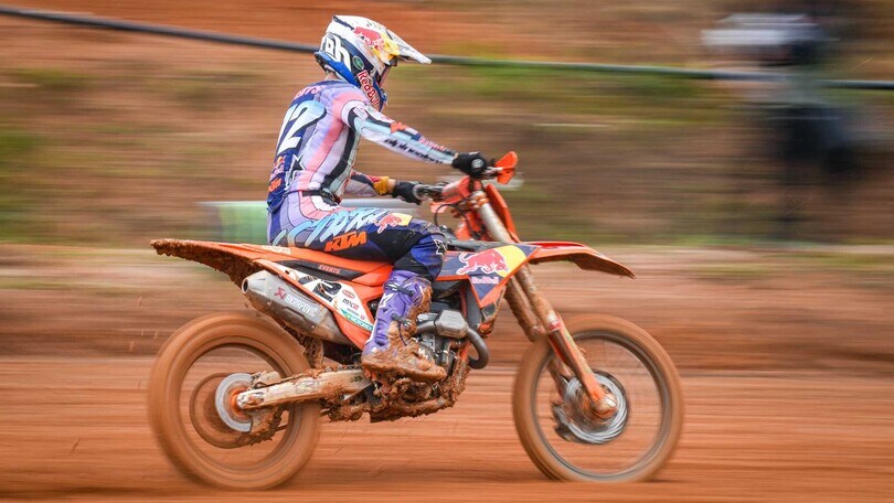 MX2: Everts più forte della pioggia