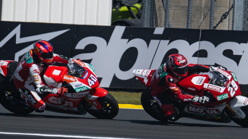 MotoE: il duello tra Casadei e Spinelli prosegue a Barcellona