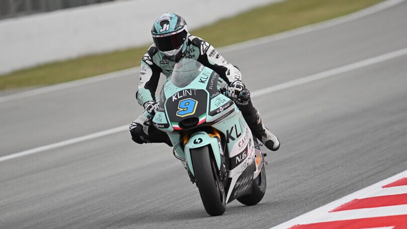 Moto2 risultati e tempi della P1 a Barcellona 2024: Navarro beffa Roberts