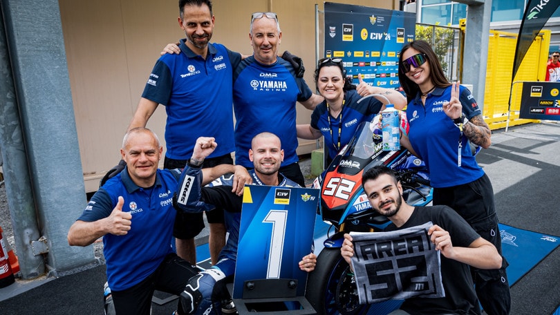 SBK, CIV Vallelunga: strepitosa pole position per Alessandro Delbianco